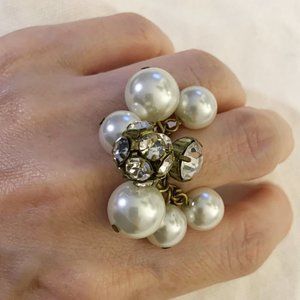 Faux Pearl & Crystal Ring (Size: 6)